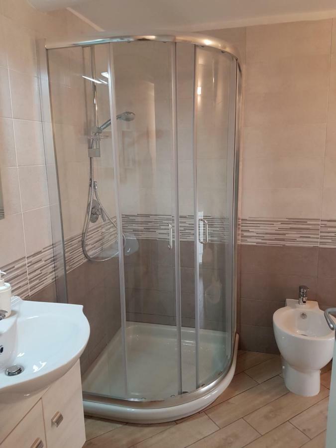 דירות נאפולי La Casa Di Abbi מראה חיצוני תמונה