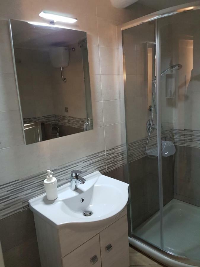 דירות נאפולי La Casa Di Abbi מראה חיצוני תמונה
