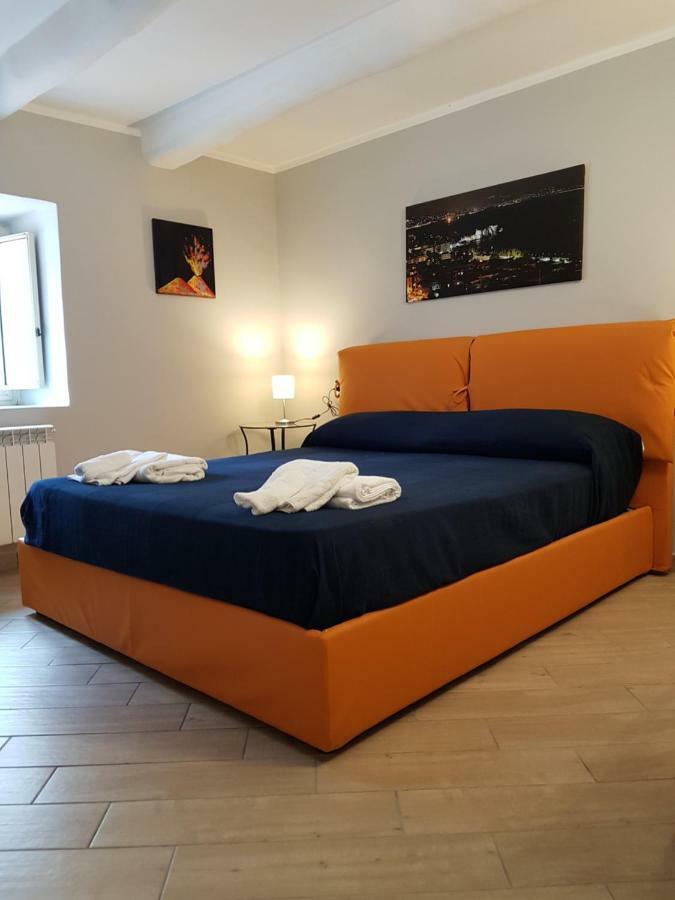 דירות נאפולי La Casa Di Abbi מראה חיצוני תמונה